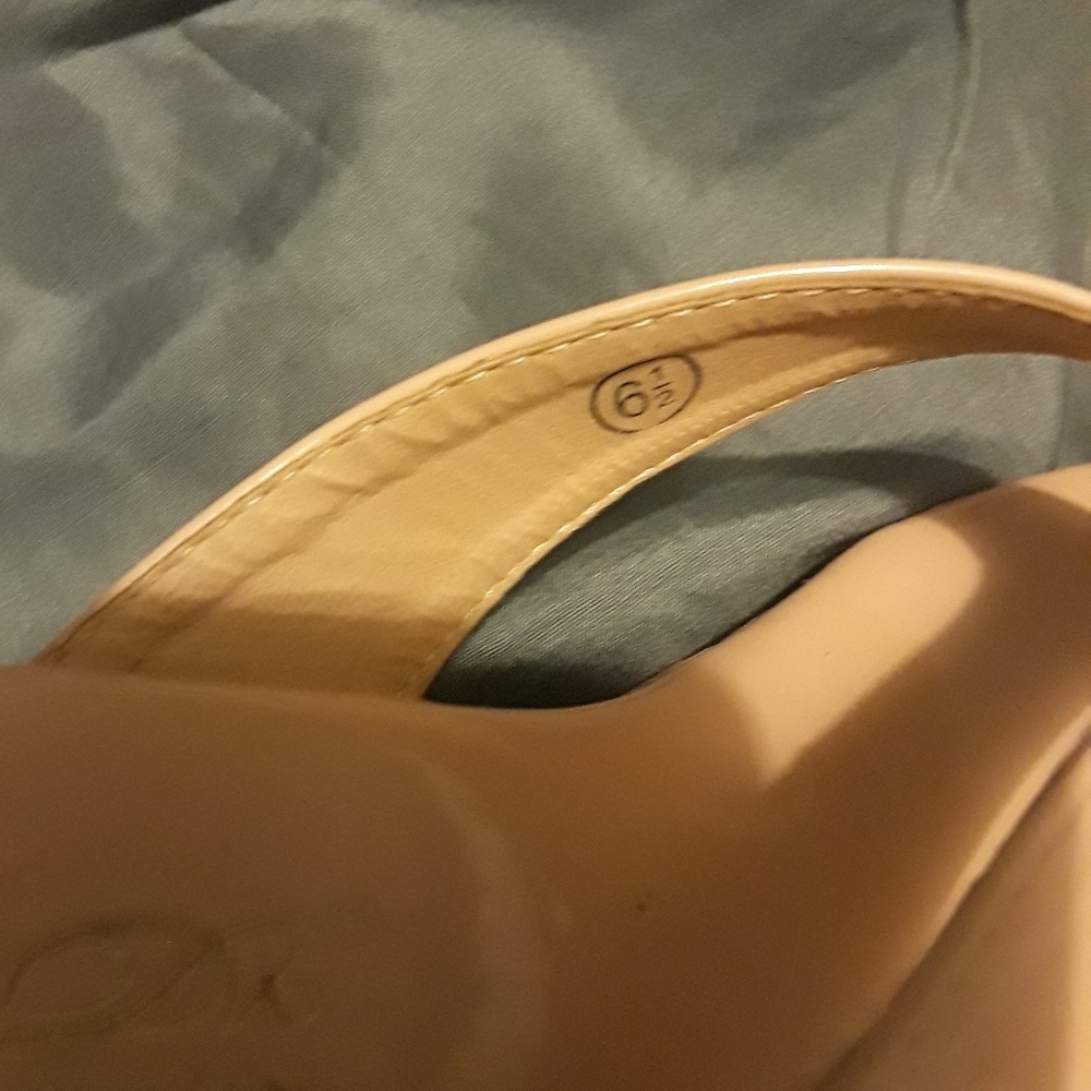 Wedges - Picture 3 of 3